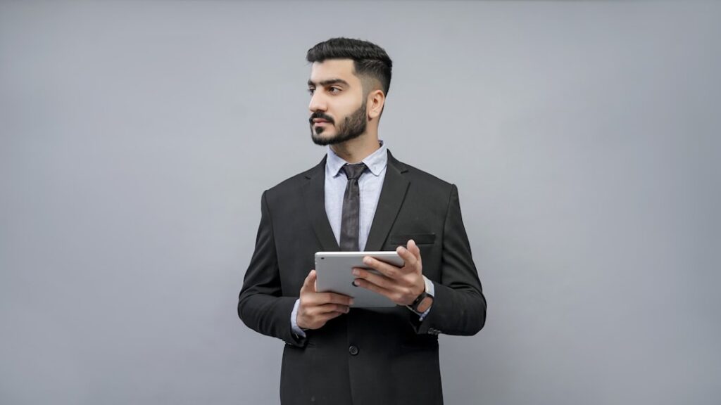 A munkához való viszony változásai az életpálya során: generációs különbségek és egyéni tapasztalatok